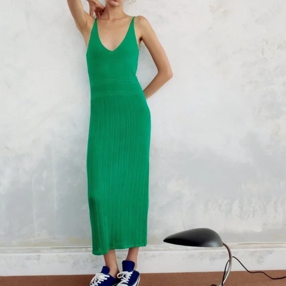 Zara Dresses & Skirts - Green Zara Knit Dress NWT